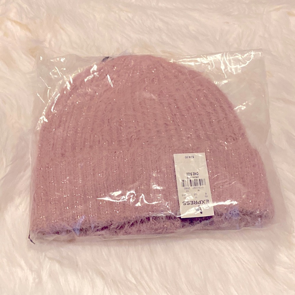 NWT!! Express knit hat